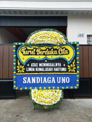 Papan Bunga Duka di Gunungagung